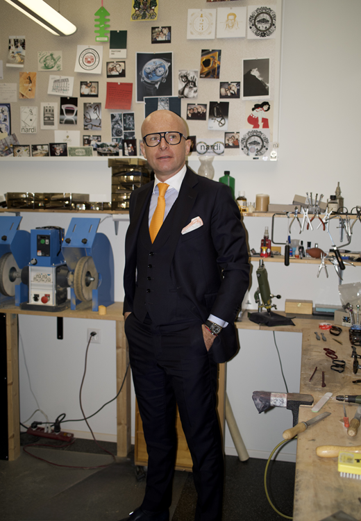 Quentin Delohen dans l'atelier nardi lunetier full